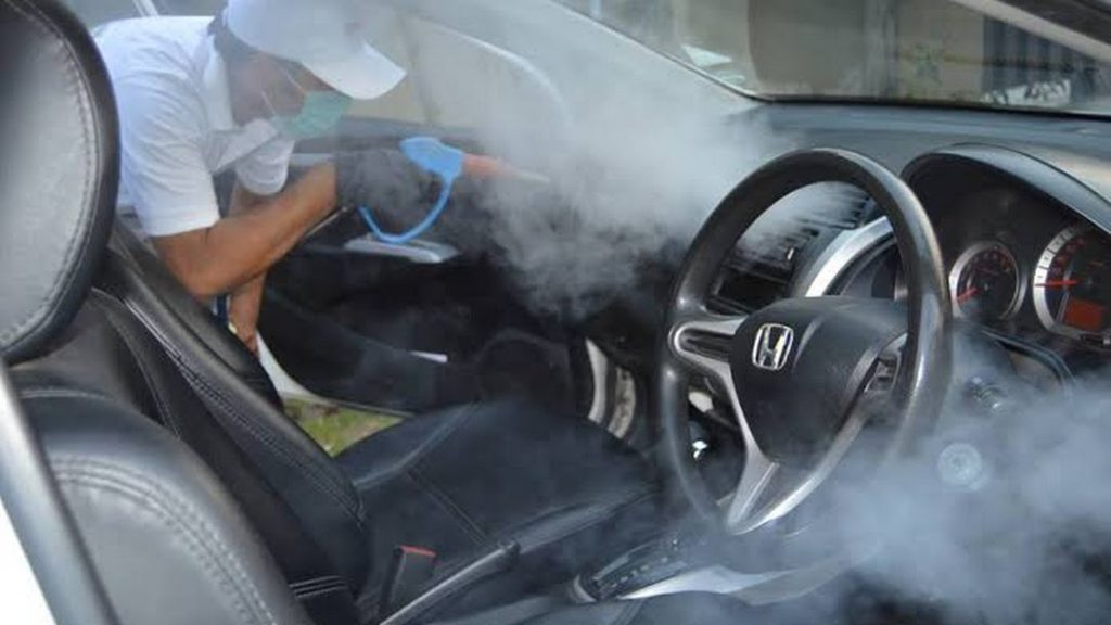 Cleaning-Interior-Vehicle-pic-4